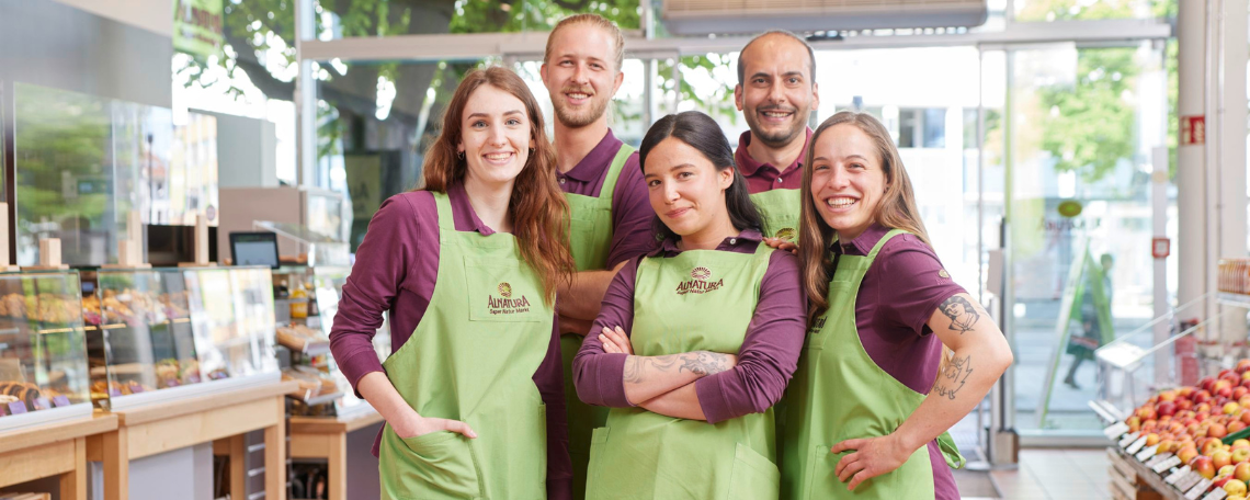 Ausbildung Verkäufer*in /Kauffrau/Kaufmann im Bio-Einzelhandel (m/w/d) in Hamburg-Hafencity, 2. Bild